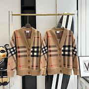 Bagsaaa Burberry Beige Check Cardigan - Archive Bei - 1