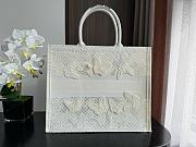 Bagsaaa Dior Book Tote Large White D-Lace Butterfly Embroidery with 3D Macramé Effect - 6
