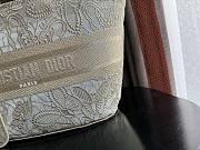 Bagsaaa Dior Hat Basket Bag Gold-tone Gradient Butterflies Embroidery - 2