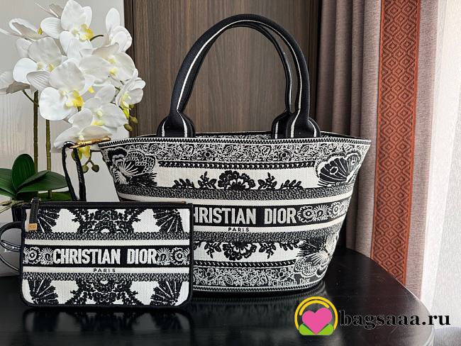 Bagsaaa Dior Hat Basket Bag White and Black Butterfly Bandana Embroidery - 1