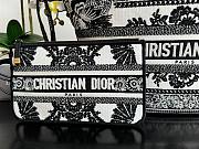 Bagsaaa Dior Hat Basket Bag White and Black Butterfly Bandana Embroidery - 6