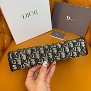 Bagsaaa Dior Medium 30 Montaigne Pouch  Blue Dior Oblique Jacquard - 5