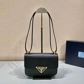 	 Bagsaaa Prada Embleme Saffiano shoulder bag in black - 22x15x6cm