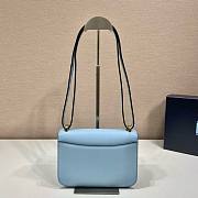 	 Bagsaaa Prada Embleme Saffiano shoulder bag in blue - 22x15x6cm - 6