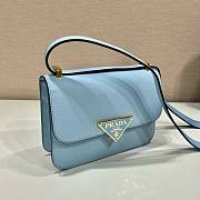 	 Bagsaaa Prada Embleme Saffiano shoulder bag in blue - 22x15x6cm - 4
