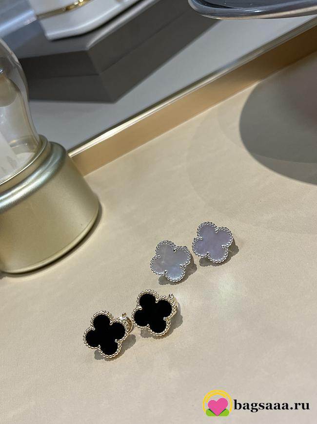 Bagsaaa Van Cleef & Arpel Earrings  - 1