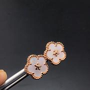 Bagsaaa Van Cleef & Arpel Blossom Earrings - 4