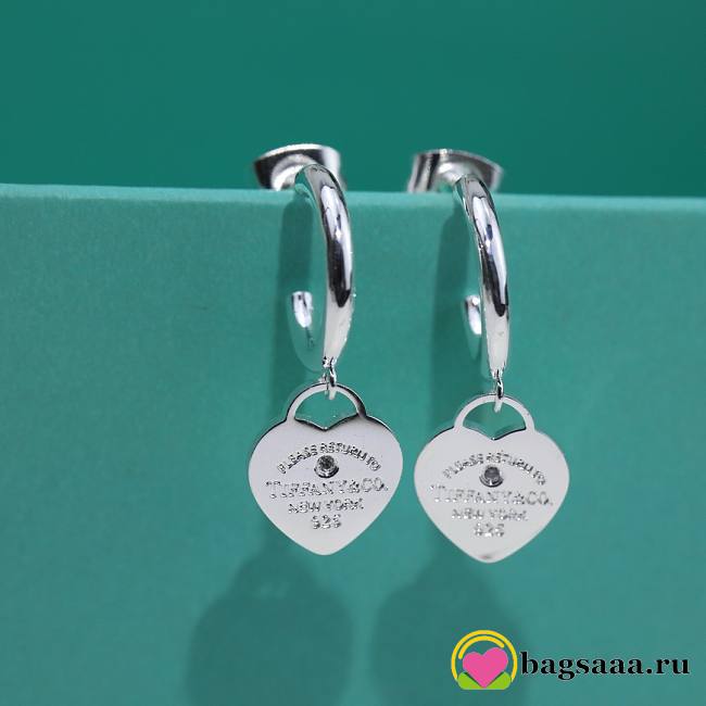 Bagsaaa Tiffany & Co Heart Diamond Earrings - 1