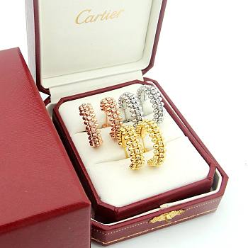 Bagsaaa Clash de Cartier Earrings