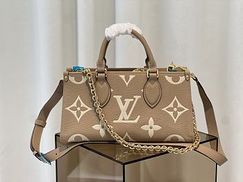 Bagsaaa Louis Vuitton Onthego East West Taupe - 25 x 13 x 10 cm