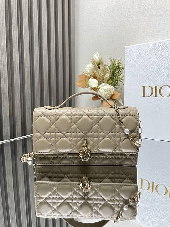 Bagsaaa Miss Dior Bag In Beige - 21x11.5x4.5cm