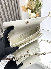 Bagsaaa Miss Dior Bag In White - 21x11.5x4.5cm - 2
