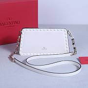	 Bagsaaa Valentino Garavani Rockstud bag in calfskin white - 21*12*6cm - 5
