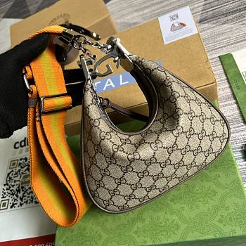 	 Bagsaaa Gucci Attache Small Shoulder Bag In Beige GG Ebony - W23cm x H22cm x D5cm