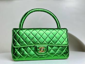 	 Bagsaaa Chanel Vintage Green Leather Top handle Flap Bag - 25cm