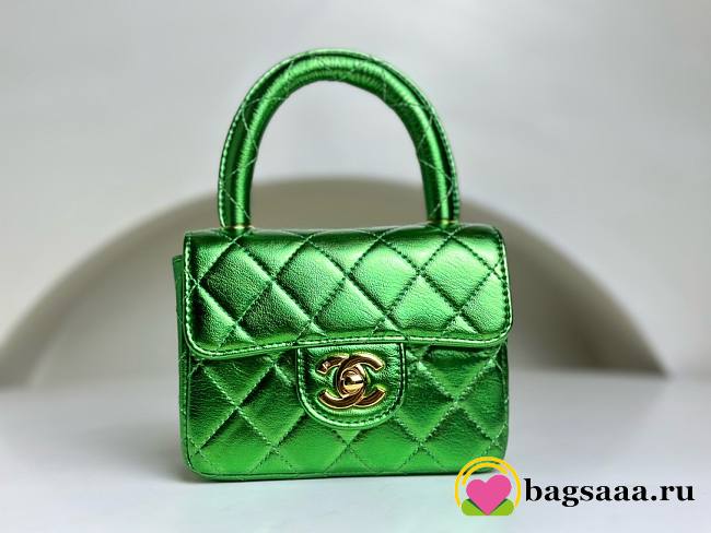 	 Bagsaaa Chanel Vintage Green Leather Top handle Flap Bag - 18cm - 1