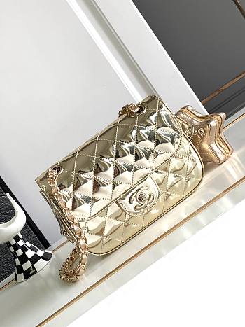 Bagsaaa Chanel Mini Flap Bag & Star Coin Purse AS4646 Light Gold - 12.5 × 19 × 5 cm