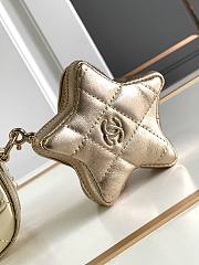 	 Bagsaaa Chanel 24C Hollywood silver mirror calfskin leather flap bag - 3