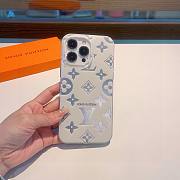 Bagsaaa Louis Vuitton Monogram White Phone Case - 6