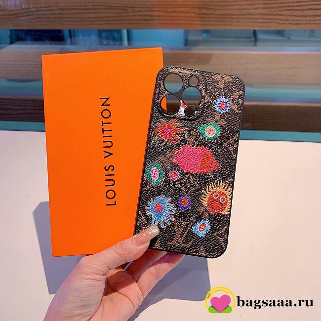 Bagsaaa Louis Vuitton YK Faces print and embroidery phone case - 1