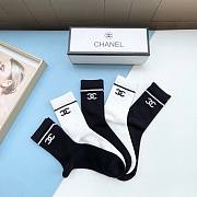 Bagsaaa Chanel CC Logo Black & White Socks Set - 6