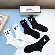 Bagsaaa Chanel CC Logo Black & White Socks Set - 2
