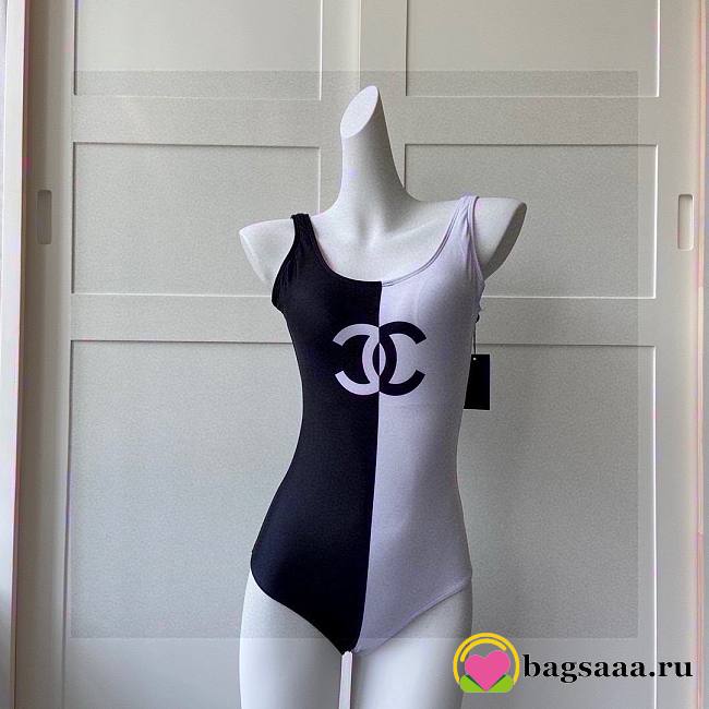 Bagsaaa Chanel One Piece Black and White - 1