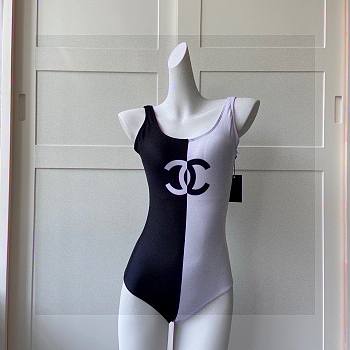 Bagsaaa Chanel One Piece Black and White