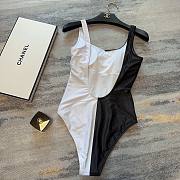 Bagsaaa Chanel One Piece Black and White - 5