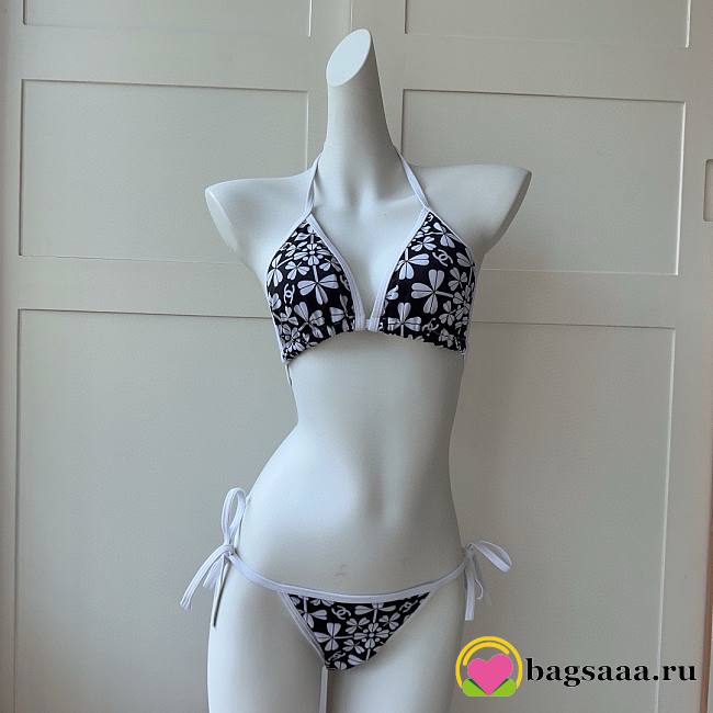 Bagsaaa Chanel Black Flower Bikini  - 1