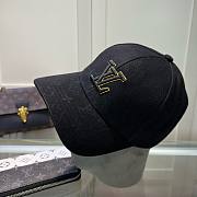 Bagsaaa Louis Vuitton Cap LV Logo - 5