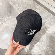 Bagsaaa Louis Vuitton Grey Cap 02 - 4