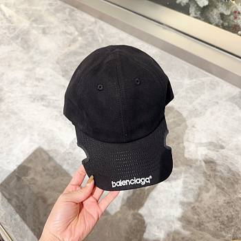 Bagsaaa Balenciaga logo-embroidered cut-out cap black