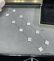 Bagsaaa Van Cleef & Arpels Vinatge Alhambra necklace, 10 motifs, mother of pearls - 2