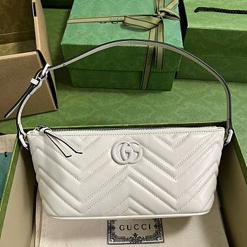Bagsaaa Gucci Marmont Shoulder Bag All White - 23cm x 12cm x 10cm