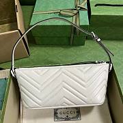 Bagsaaa Gucci Marmont Shoulder Bag All White - 23cm x 12cm x 10cm - 4