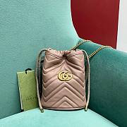 Bagsaaa Gucci Marmont Mini Bucket Bag Beige - 17 x 19 x 9 cm - 1