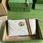 Bagsaaa Gucci GG Marmont Chain Shoulder Bag - 22x13x3.5cm - 3