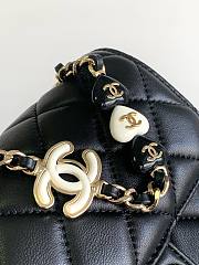 Bagsaaa Chanel 23K Black Bag With Heart Chain - 16x12.5x4.5cm - 6