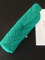 Bagsaaa Chanel Jersey and metal clutch in green  - 24.5x18.5x4.5cm  - 6