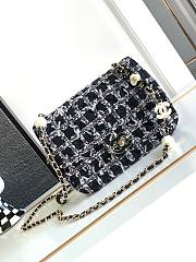 Bagsaaa Chanel 23K Crossbody & Shoulder Tweed Black Bag - 19cm - 1