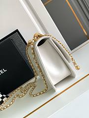 Bagsaaa Chanel WOC In White Lambskin Bag - 22cm - 6