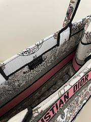 Bagsaaa Dior Lady Medium Book Tote White and Pastel Pink Butterfly Around The World Embroidery - 36x18x28cm - 4