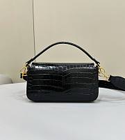 Bagsaaa Fendi Baguette Dove black crocodile leather bag - 27x15x6cm - 6