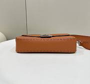 Bagsaaa Fendi Baguette Brown Selleria bag with oversize topstitching - 28x6.5x15cm - 2