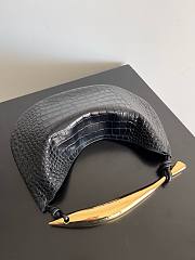 Bagsaaa Bottega Veneta Sardine Black Crocodile top handle bag  - 36x24x3cm - 3