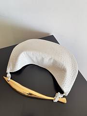 	 Bagsaaa Bottega Veneta Sardine White Crocodile top handle bag - 36x24x3cm - 2