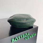 	 Bagsaaa Bottega Veneta Small Jodie Crocodile Dark Green Bag - 23x15x5cm - 2