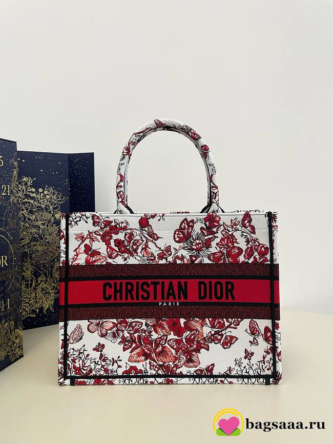 Bagsaaa Dior Lady Medium Book Tote Red Butterfly Around The World Embroidery - 36x18x28cm - 1