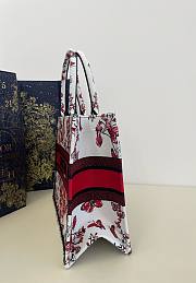 Bagsaaa Dior Lady Medium Book Tote Red Butterfly Around The World Embroidery - 36x18x28cm - 6